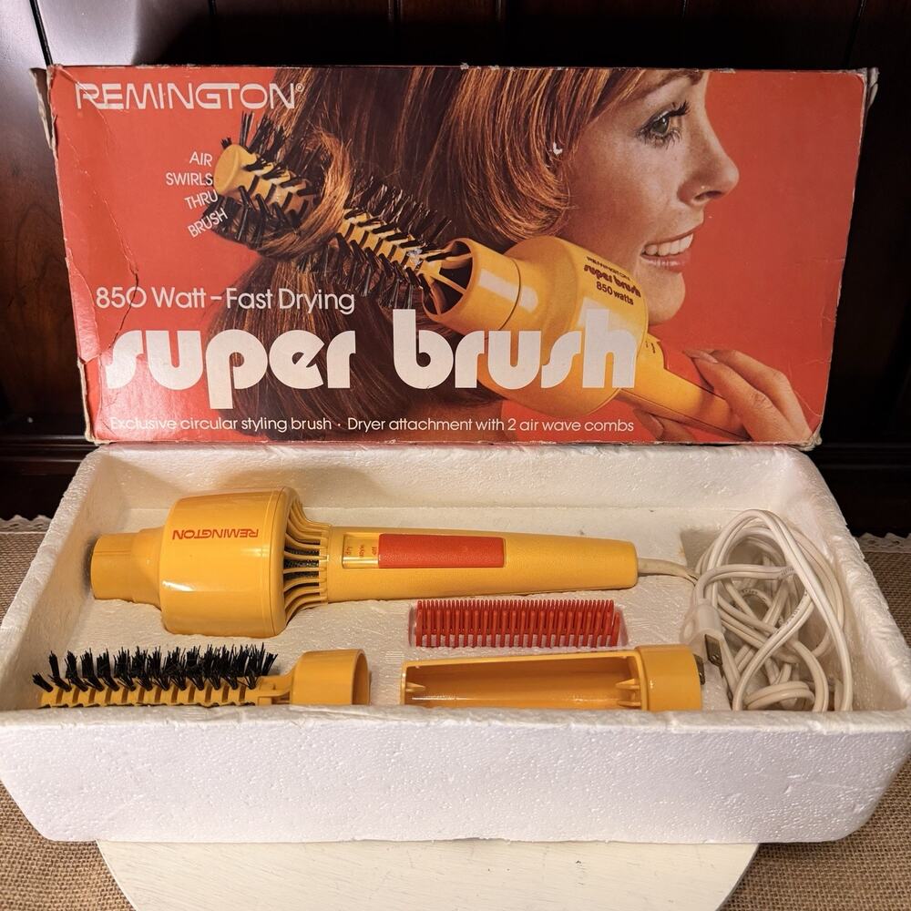 TESTED Vintage Remington Super Brush Yellow Hair Dryer 2 Attachments 1975 w Box